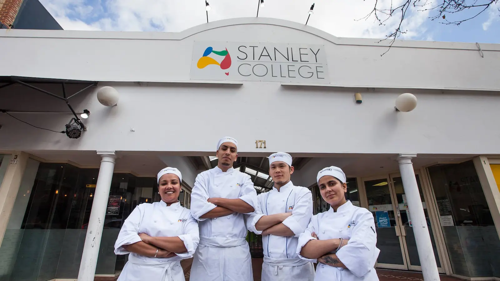 Lise Mezunları İçin Yurt Dışında Mesleki Eğitim Rehberi 2026